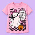 Camiseta Spooky but Cute rosada