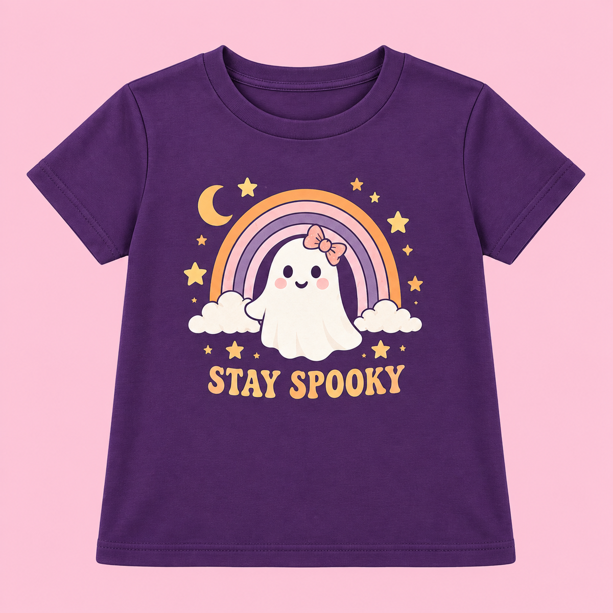 Camiseta Stay Spooky morada