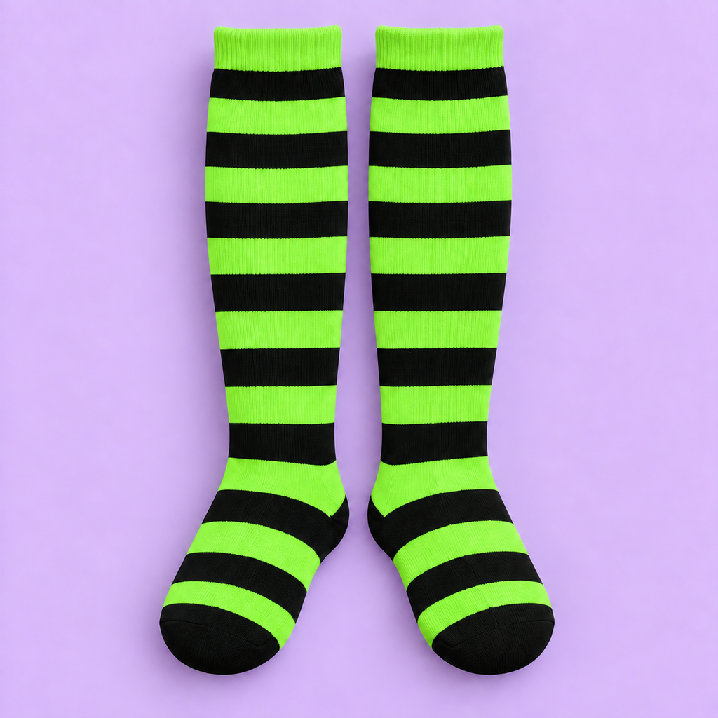 Medias de rayas verde con negro